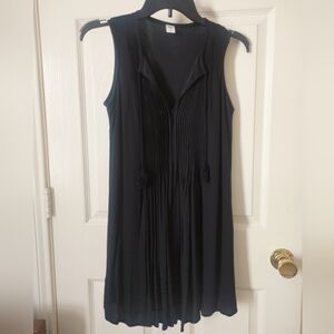 Old navy, Small, Sleeveless Black Pleated Dress